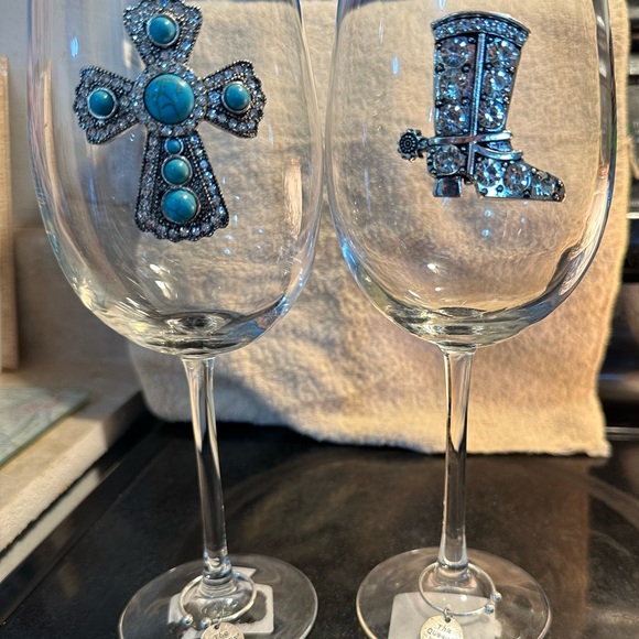 Queens’ Jewels Turquoise Cross Cowboy Boot Jeweled Stemless & Stemmed glasses - Picture 9 of 11